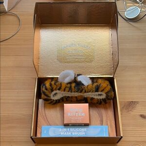 I Dew Care Bundle - Golden Peel Off Mask, Silicone Mask Brush, Kitten Headband